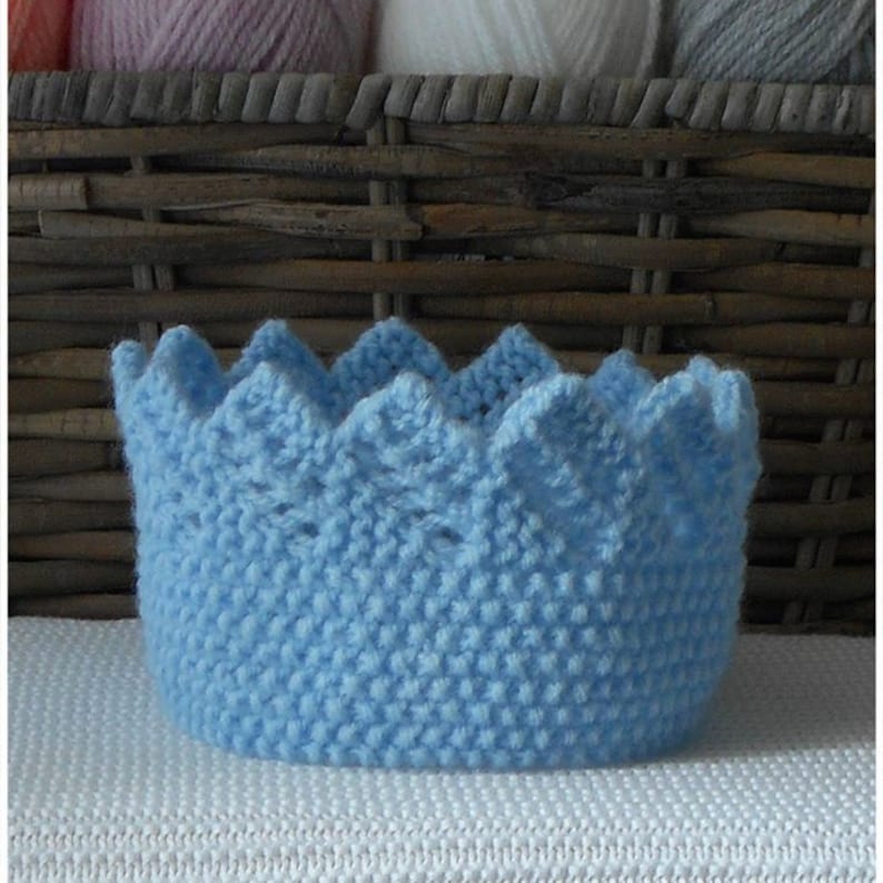 Crown Knitting pattern. PDF DIGITAL DOWNLOAD. Double knit yarn Etsy