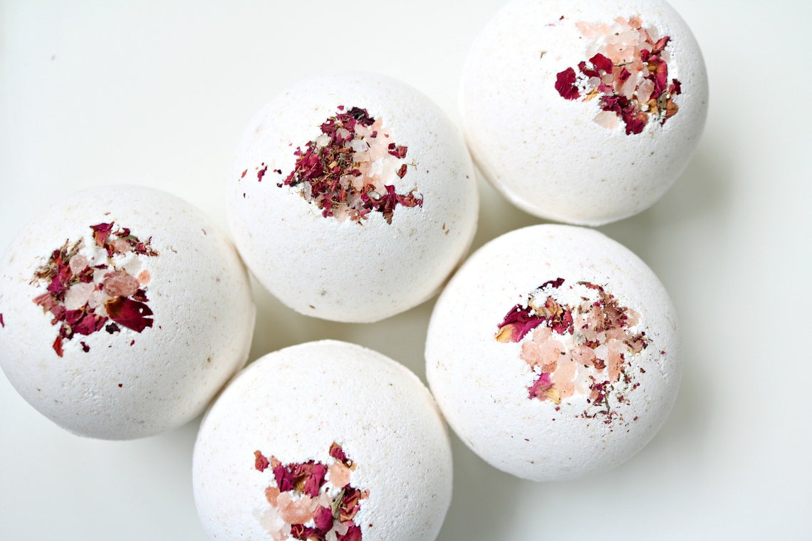 Rose Quartz Crystal Bath Bomb Natural Bath Bomb Etsy