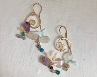 Gold filled 14k, amethyst, rose quartz and moonstone. 4,5 cm