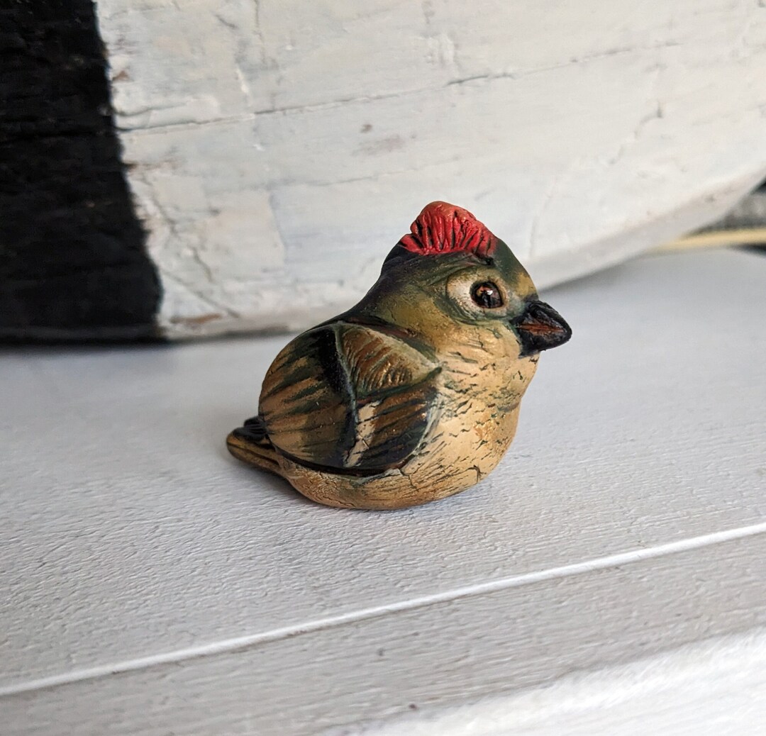 Cute Little Bird Figurine, Hand Sculpted Clay Ruby Crowned Kinglet
