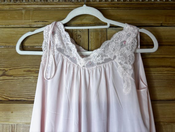 Shadowline peignoir set small - image 7