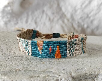 Bracelet tissé à la main dans des tons naturels et turquoise - Bracelet en fibres - Ortie, lin, soie et coton - Bracelet tissé minimaliste - Bijoux textiles