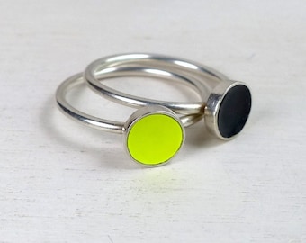 Wilhelm Schoeffel Denmark 925 Sterling silver Enamel Coin Ring size 5.5 Circle Disc ring Modernist Round ring Danish Scandinavian jewelry