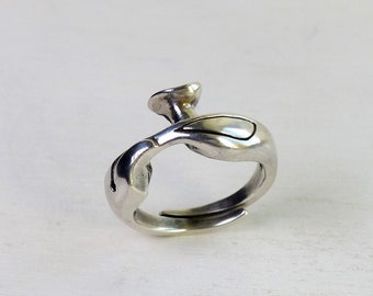 Modernist Sterling Silver ring size 6.5 unusual design Abstract ring structural ring asymmetrical Vintage Scandinavian jewelry