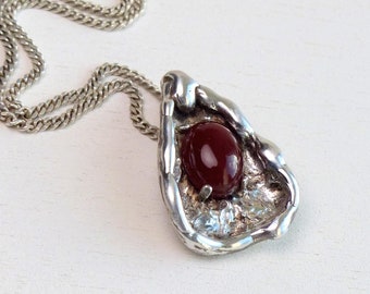 Stauff Sweden Sterling silver Modernist necklace with dark stone Structural Brutalist abstract pendant vintage Swedish Scandinavian Jewelry