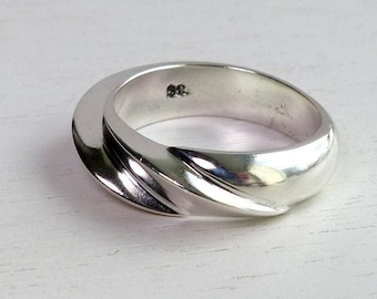 Scrouples Denmark Sterling Silver 925 modernist sculptural ring Geometric Whorl wide Ring size 6.75 Vintage Danish Scandinavian jewelry
