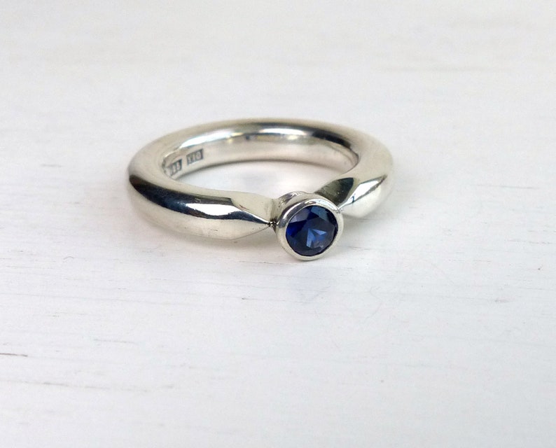 Knut Andersson Sweden Sterling silver Sapphire modernist bold ring blue stone ring modern vintage Swedish Scandinavian jewelry image 5