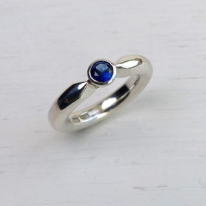 Knut Andersson Sweden Sterling silver Sapphire modernist bold ring blue stone ring modern vintage Swedish Scandinavian jewelry image 3