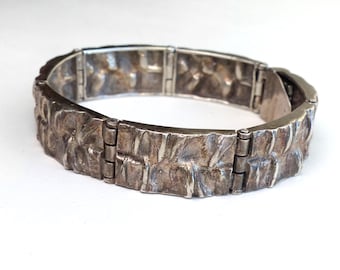 Matti Hyvärinen Finland Sterling silver bracelet 'Sea in the Moonlight' Modernist Textured bracelet Vintage Finnish Scandinavian jewelry