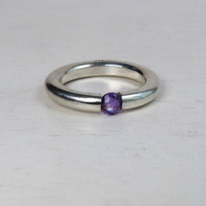 Jørgen Bondesen Danish Sterling silver Modernist Amethyst bold ring Brushed thick round band size 7.75 Vintage Denmark Scandinavian jewelry image 5