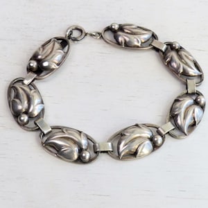 Ericsson Stilsmycken Sweden Sterling silver modernist Leaf panel Bracelet 1954 floral Design Bracelet Vintage Swedish Scandinavian jewelry