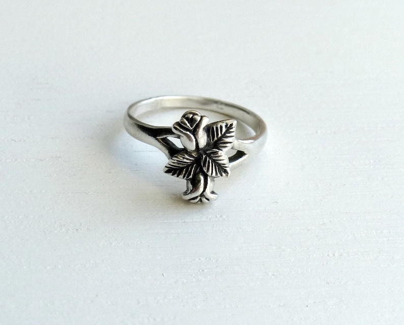 Vintage 925 Sterling Silver Flower Ring Rose ring size 7.5 Blossom Ring Floral Ring Leaf Ring flower jewelry