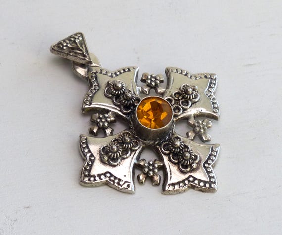 Vintage Jerusalem 900 Solid silver cross heavy 17… - image 2