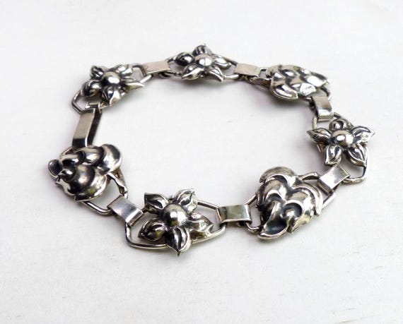 Victor Janson Sweden Sterling Silver Floral Leaf Panel Bracelet