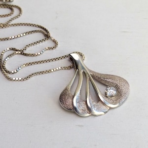 Vintage Kultaseppa Sten & Laine Finland sterling silver necklace Finnfeelings modernist Pendant with Crystal Finnish Scandinavian jewelry