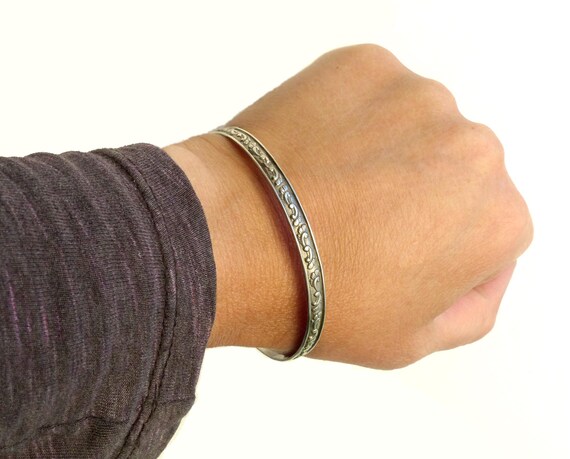 Vintage 830 Solid silver Bangle bracelet textured… - image 5