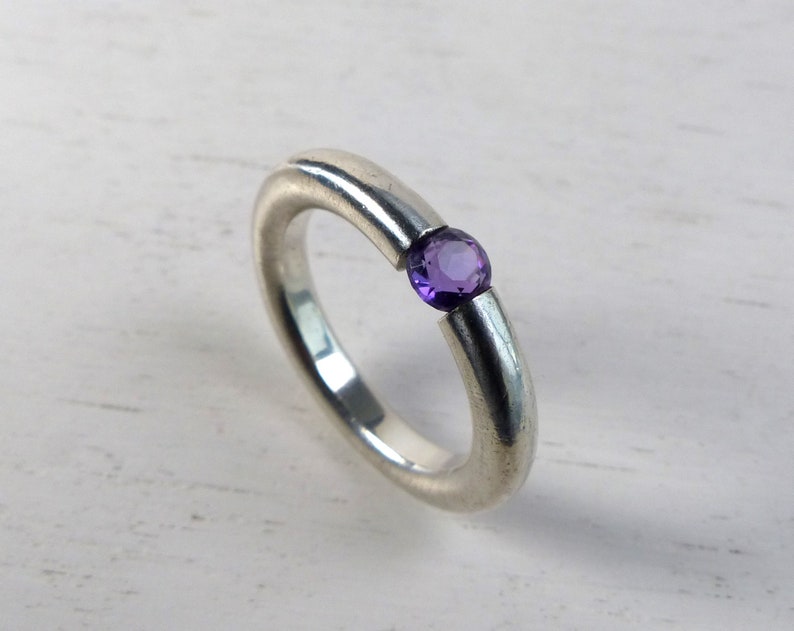 Jørgen Bondesen Danish Sterling silver Modernist Amethyst bold ring Brushed thick round band size 7.75 Vintage Denmark Scandinavian jewelry image 2