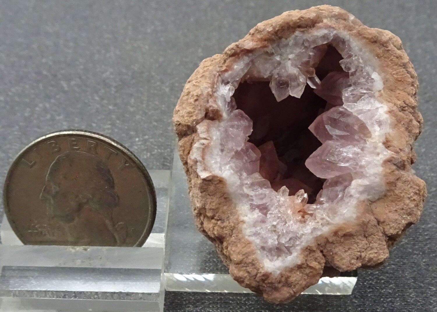 ピンクアメジストジオード、アルゼンチン - 鉱物標本販売 - Etsy 日本