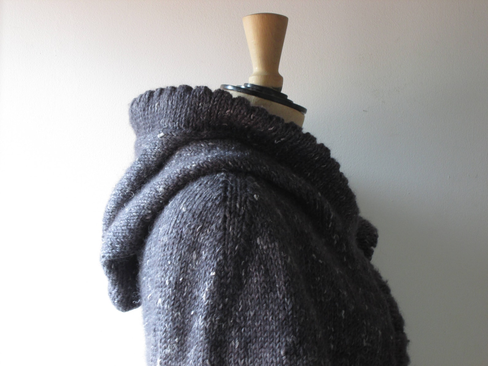 Knitting Pattern: Hooded Winter Cape - Etsy