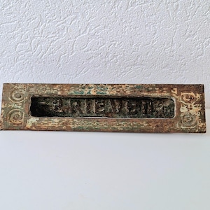 Ranura para cartas antigua holandesa de hierro fundido "BRIEVEN"