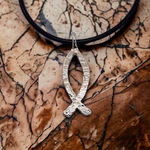Ichthus Hammered Fish Rhodium Metal Finish Pendant Black Cord Necklace (b6ham-rhd)