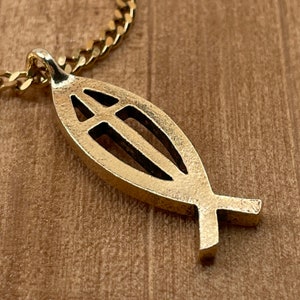 Cross Ichthus Fish Gold Finish Pendant Gold Stainless Curb Chain Necklace (b7g-gchain)