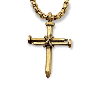 Nail Cross Gold Metal Finish Pendant Gold Finish Heavy Chain Necklace  (aa3g-ghvch)