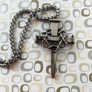 Thorns Nail Cross Large (lgaa4-hvch) Antique Silver Metal Finish Pendant Necklace Heavy Chain