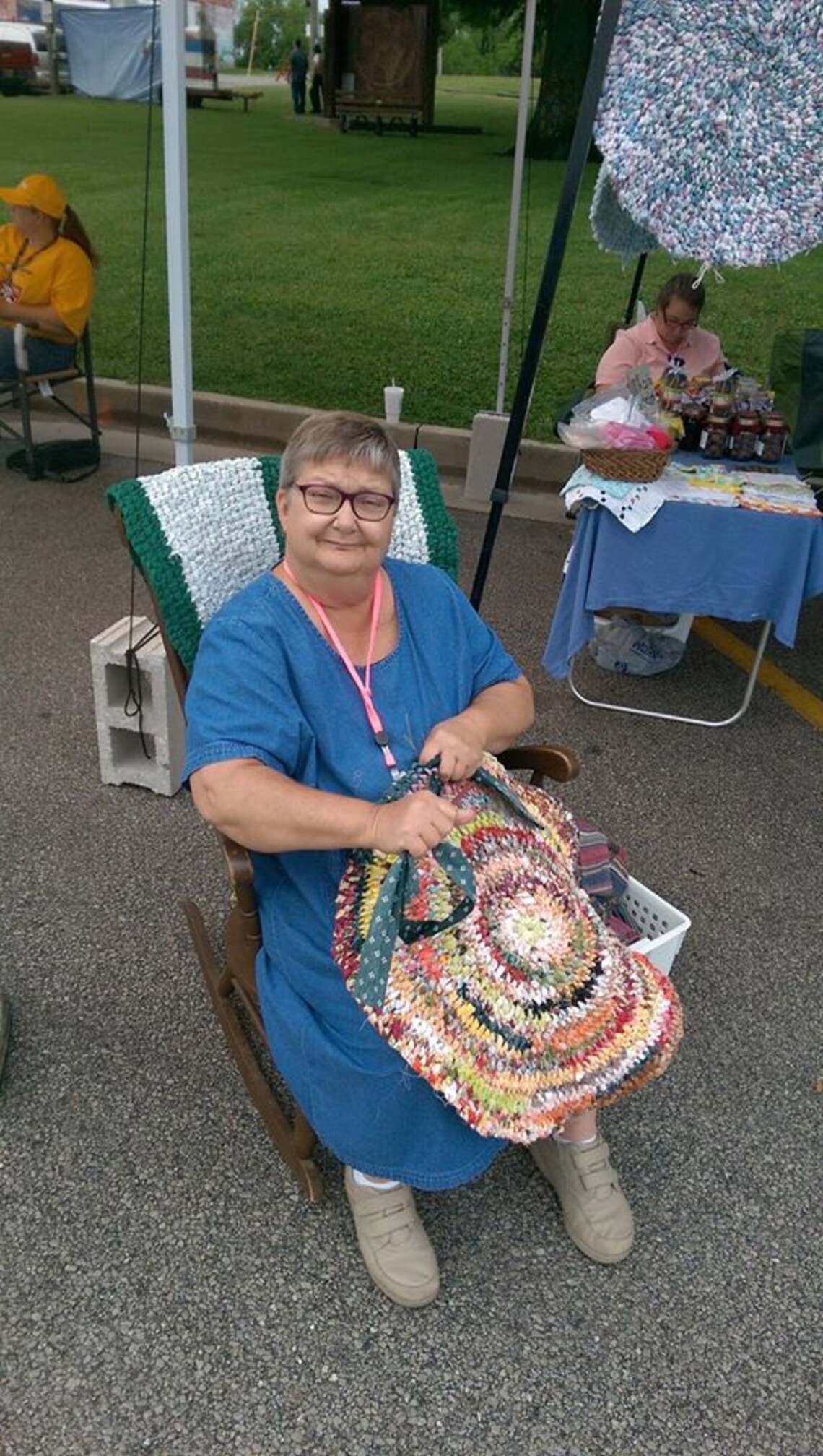 Round Toothbrush rag rug starter kit Etsy