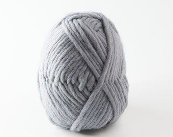 Super Chunky Merino Wool 100g ball in Ash, Grey wool yarn, Pure merino wool yarn, Sustainable yarn, Eco-friendly and Ethical Yarn