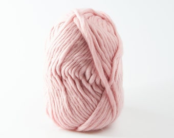 Blush Pink Super Chunky Merino Wool 100g ball, Candy Floss merino wool yarn, Beige wool yarn, Sustainable yarn, Ecofriendly and Ethical Yarn