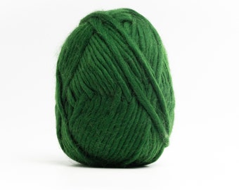 100% Merino Wool 100g ball, Green Super Chunky merino wool yarn, Pure wool yarn, Sustainable yarn, Eco-friendly, Ethical Yarn