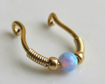 Rose Gold Plated Rose Gold Opal Precia Fake Septum Clip-On Ring 316L Surgical Stainless Steel Body Piercing Jewelry For Women and Men DavanaBody Rose Gold Plated Rose Gold Opal Precia Fake Septum Clip-On Ring 316L Surgical Stainless Steel Body Piercing Jewelry For Women and Men DavanaBody