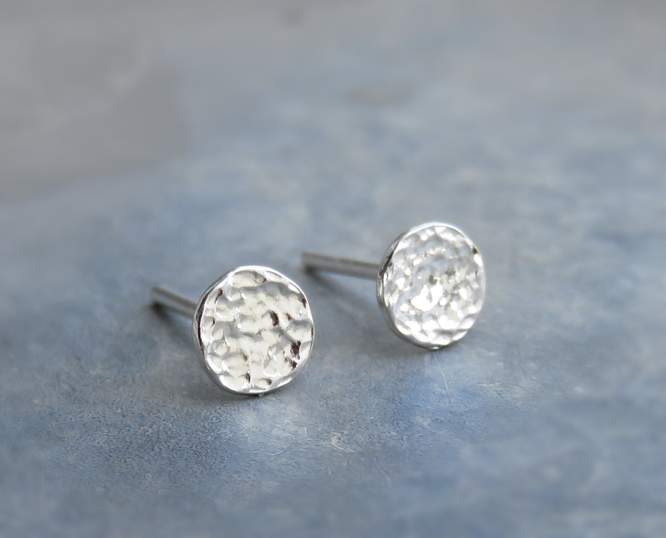 hammered disc stud earrings