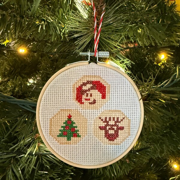 Kit- Holiday Cookies cross stitch, ornament, small, easy, Christmas, decor, craft, christmas cookies, gift for mom, dad, sister,download
