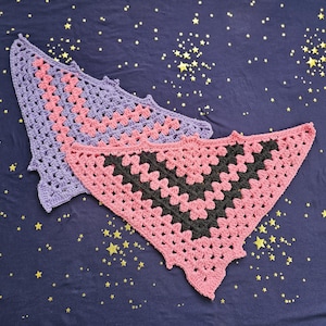 Bat Bandana, Halloween Bandana, Witchcore Banadana, Cottagecore Bandana, Goth Bandana, Halloween Bat, Pink Bandana, Pink Bat, Purple Bat