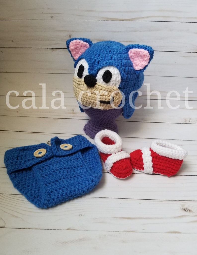 Sonic the hedgehog baby outfit
