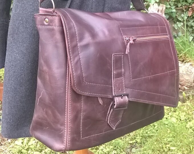Handmade Custom Leather Bags. Man Bags & Leather by OssiansLeather