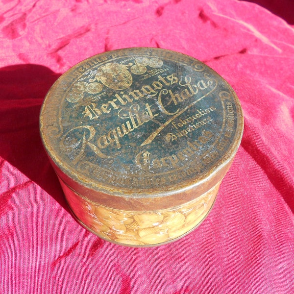 Sweet Tin BERLINGOTS RAQUILLET Chabas CARPENTRAS 1930 St Christophe Vintage French Made in France 1930s