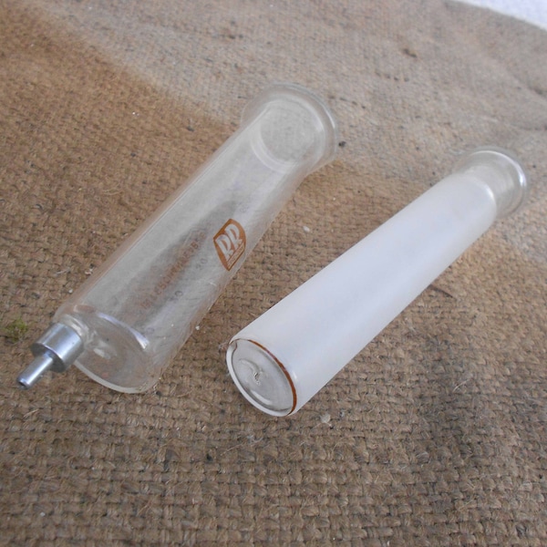 Vintage French RR ERR ERRE 50cc Medical Glass Syringe Metal Tip, Marked Interchangeable.   Size 18cm or 7inches