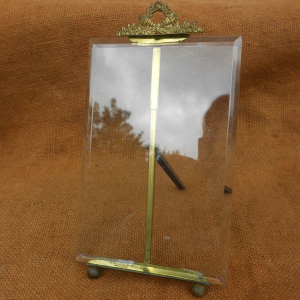 Cadre photo en verre biseauté Français antique moyen avec support en laiton, cadre photo pour carte de cabinet du 19ème siècle, 4,5 x 6,5 pouces 11 x 16,5 cm