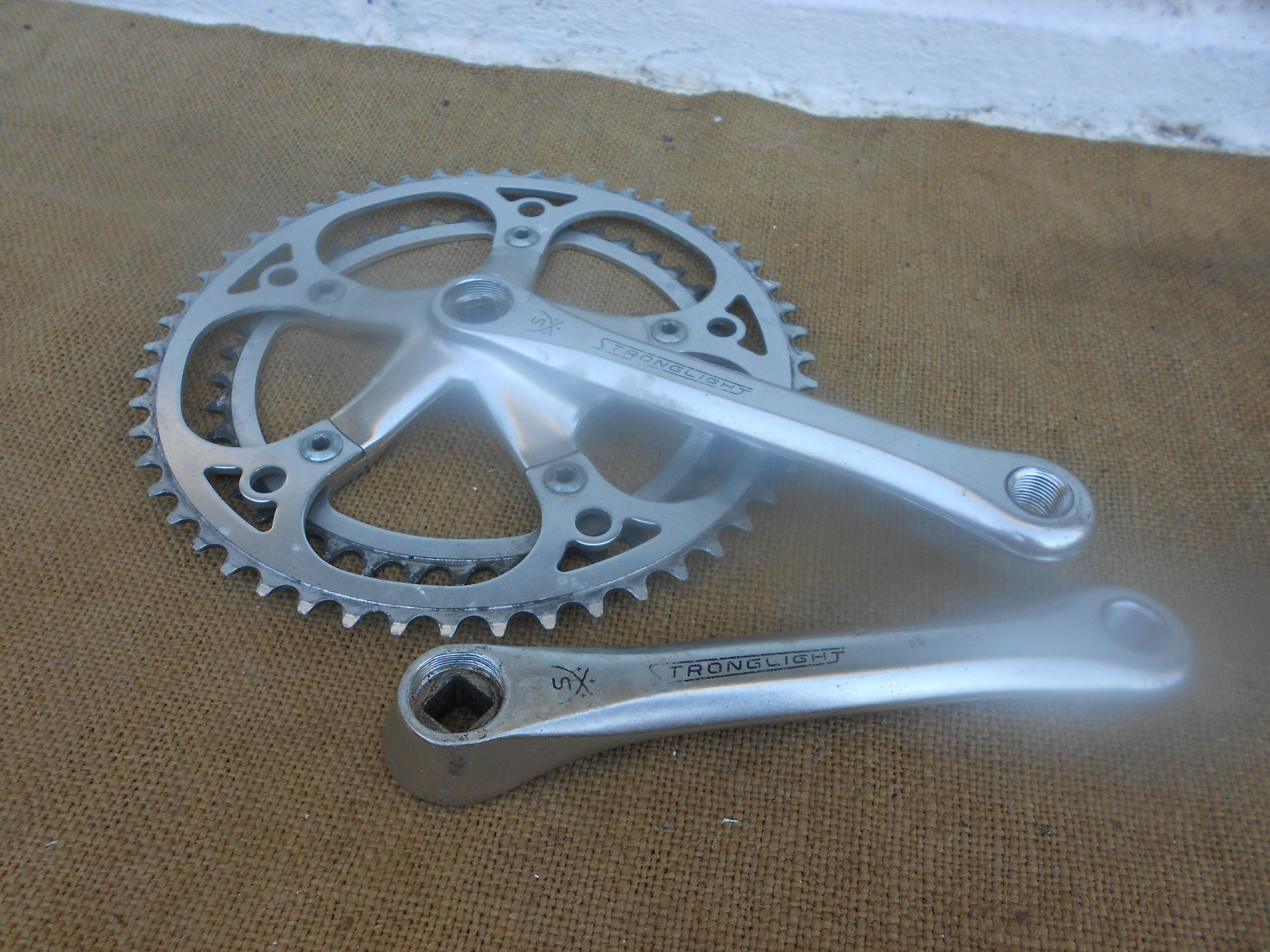 Vintage stronglight crankset sale