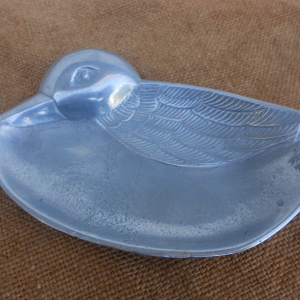 ENTE oder Drake Plateau oder Pin Dish Ungewöhnliche Aluminiumguss 1920er Jahre Künstler Gravur Vintage Französische Jagd Schießen Souvenir Made in France