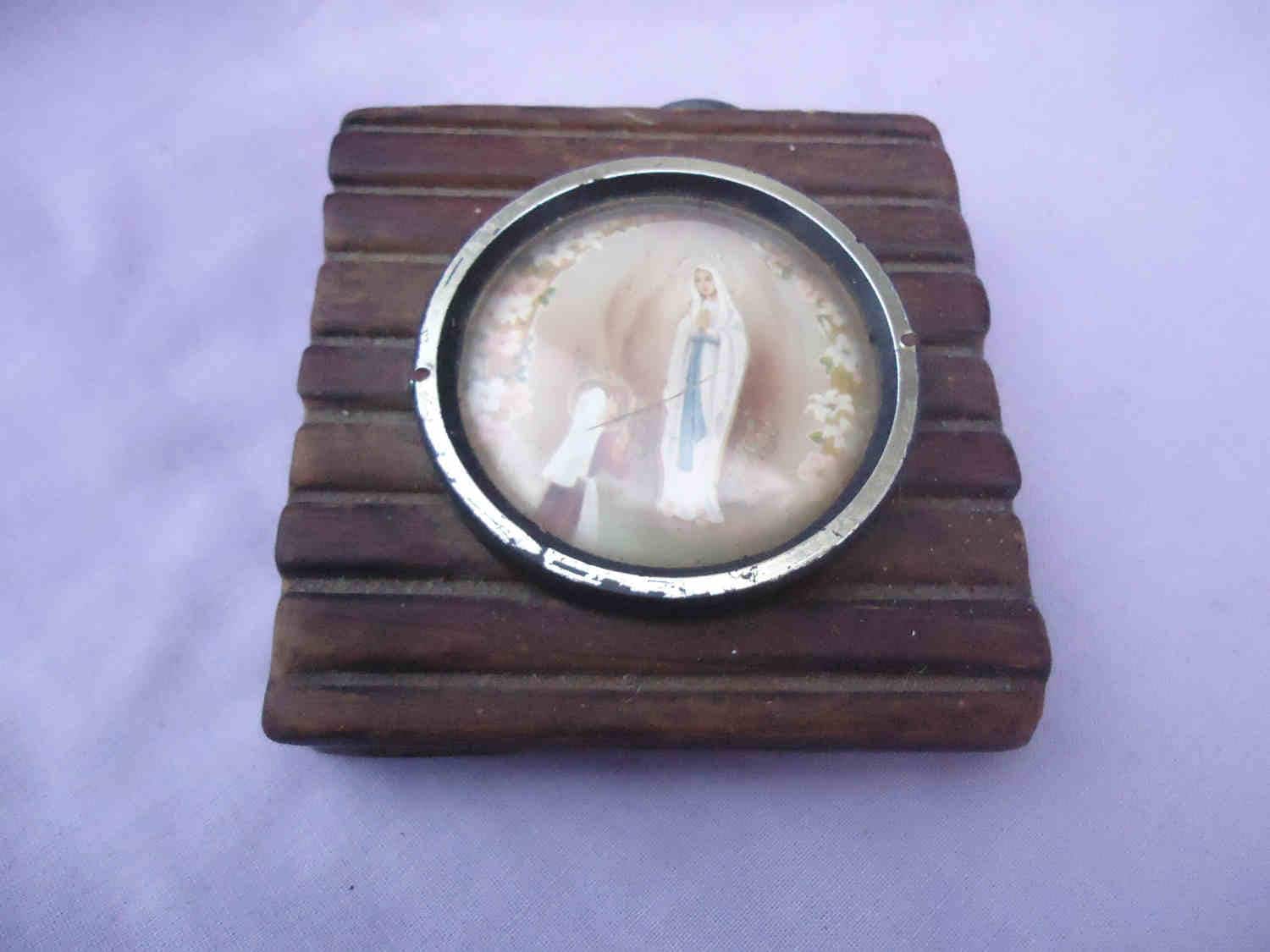 Souvenir de Lourdes en France Site Des Apparitions Notre Dame de à Sainte Bernadette 1858