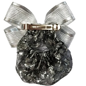 Women's 6 Double Ribbon Hairbow with Hairnet/Bun Cover in Silver/Black image 2