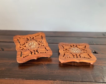 Vintage Carved Wooden Trivets: Boho Kitchen Decor, Set of 2