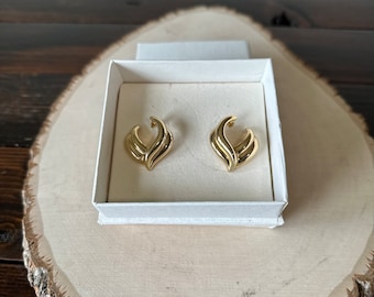 Vintage Gold Earrings, Vintage Krementz Gold Earrings in Original Box, Vintage Krementz 14K Gold Wishbone Style Earrings