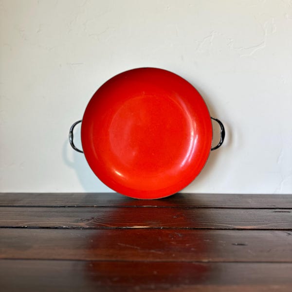 Vintage Caravelle Orange Enamel Paella Pan: Mid-Century French Sizzling Server