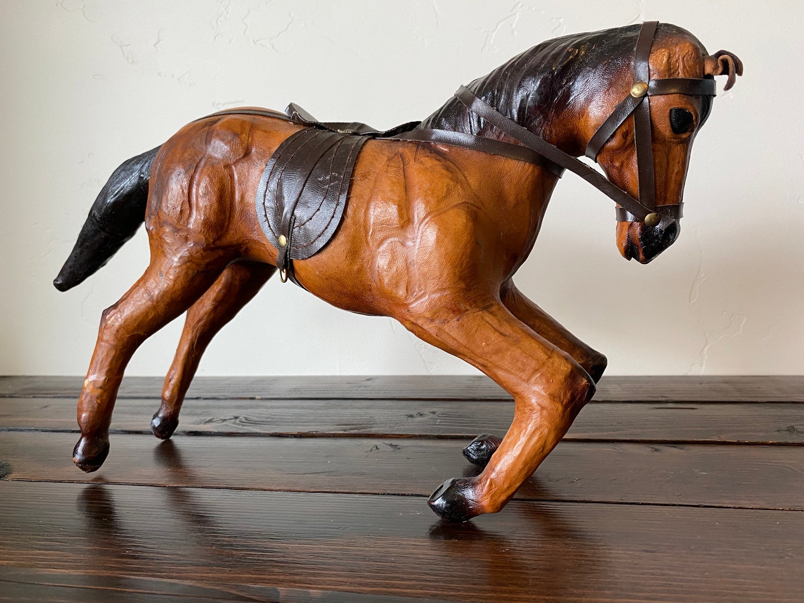 Vintage Leather Horse Figurine Large Vintage Carmel Brown Etsy