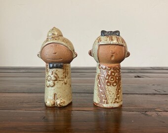 Vintage Figural Stoneware Boy and Girl Salt and Pepper Shakers, Vintage Japanese Figural Boy and Girl Salt Pepper Shaker Set